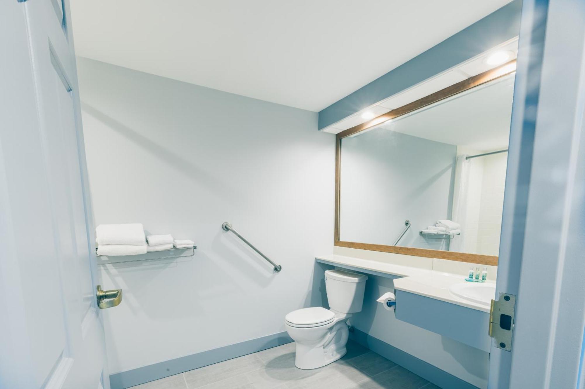 The Loyalist Country Inn & Conference Centre Summerside Extérieur photo
